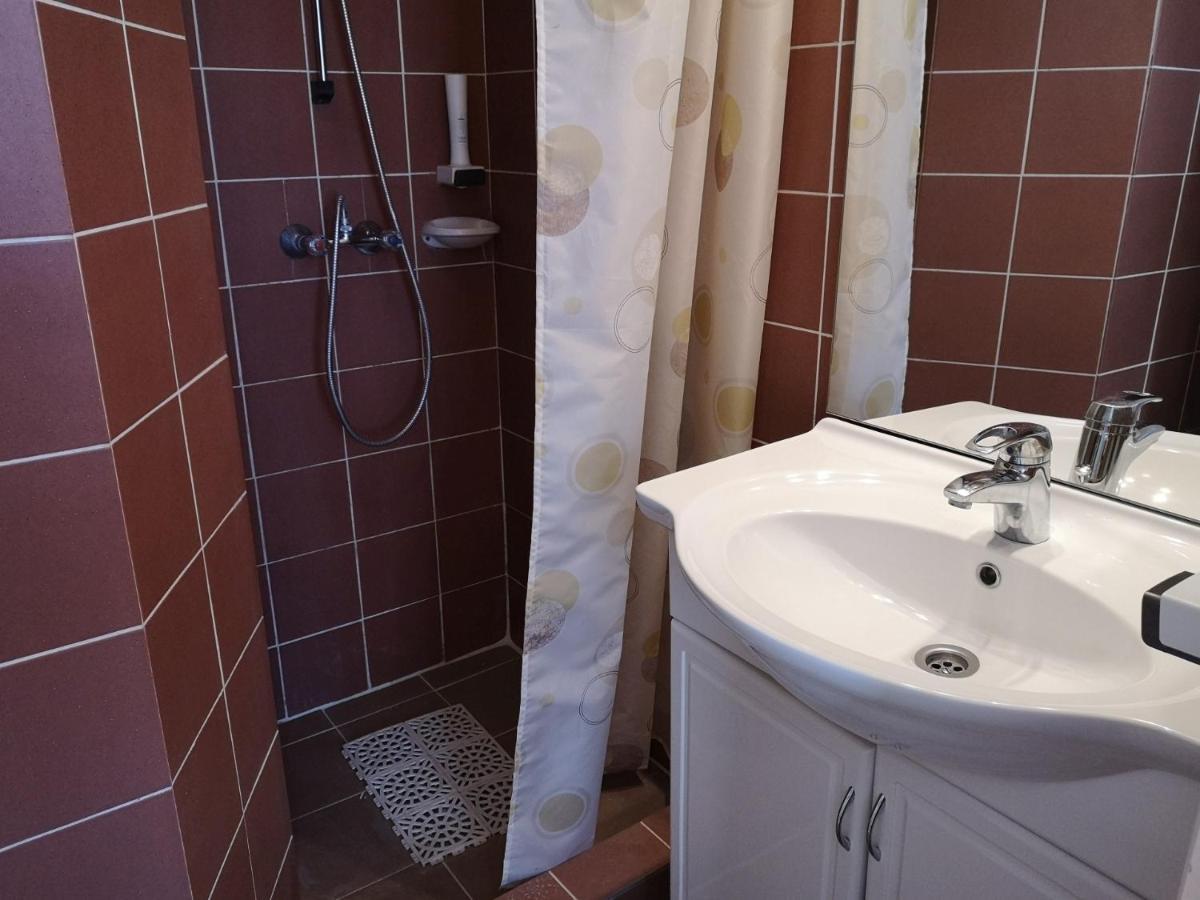 Parton Hotel & Bowling Tiszakécske Zewnętrze zdjęcie